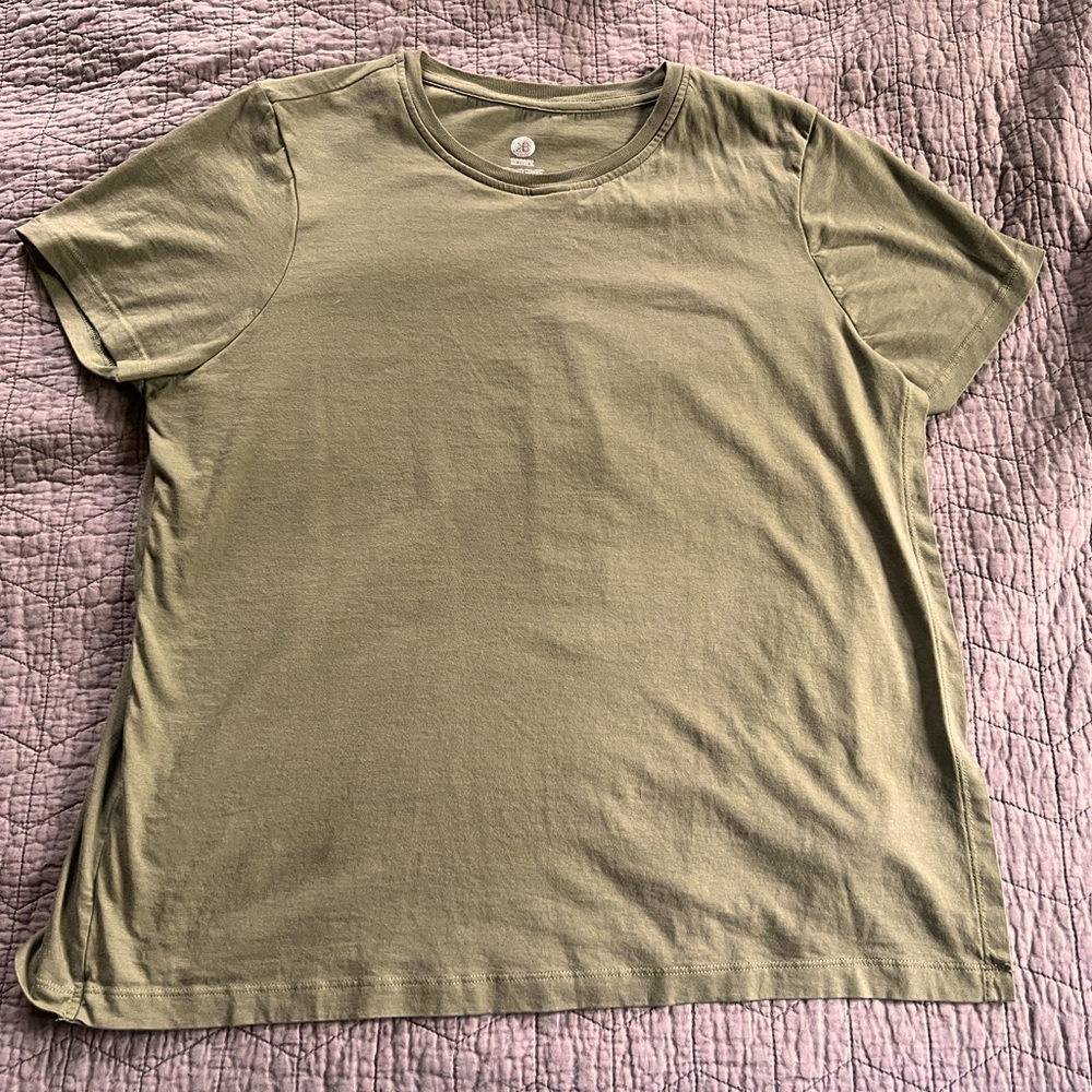 Kindred Bravely relaxed bamboo nursing shirt